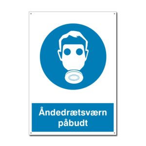 Påbudsskilt fra Skomø med tekst “Åndedrætsværn påbudt” og ikon af gasmaske.